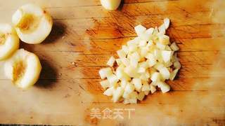 四月食谱:超人气网红减肥清新蜜桃柠檬水果茶的做法步骤:6