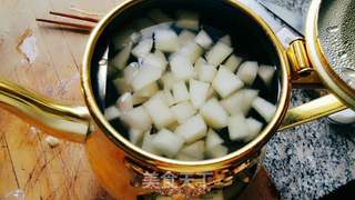 四月食谱：超人气网红减肥清新蜜桃柠檬水果茶的做法步骤：8