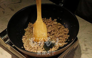 碎米芽菜炒饭的做法步骤:2