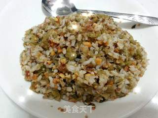 咸菜花生粒炒饭的做法步骤:14