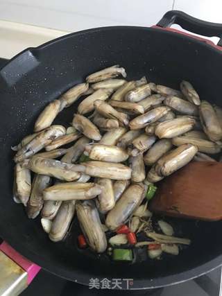 爆炒蛏子的做法步骤:5