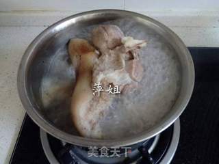 香辣卤猪蹄的做法步骤:4