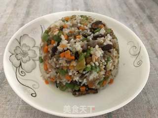 牛肉粒咸菜炒饭的做法步骤:5
