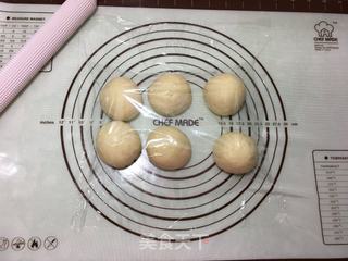 牛角小面包的做法步骤：6