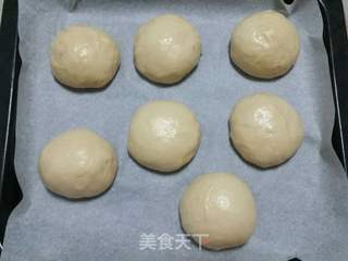 蜜豆餐包的做法步骤:7