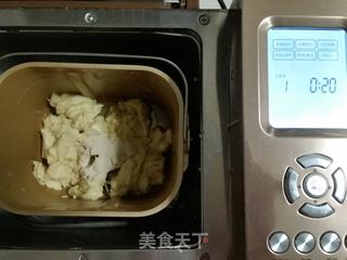 蜜豆餐包的做法步骤:3