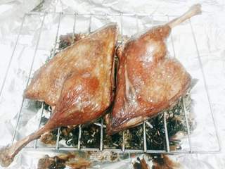 脆皮茶香烤鸭的做法步骤:15