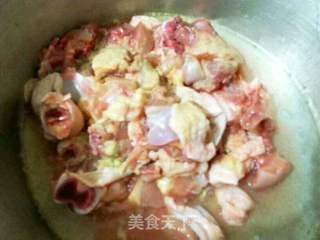 辣子鸡的做法步骤:3