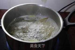 西瓜皮鱼汤的做法步骤:5