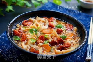 香辣红烧肥肠面的做法步骤:12