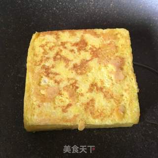 港式火腿西多士的做法步骤：7