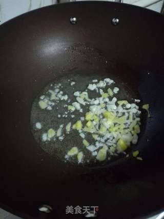 小炒荷兰豆的做法步骤:3