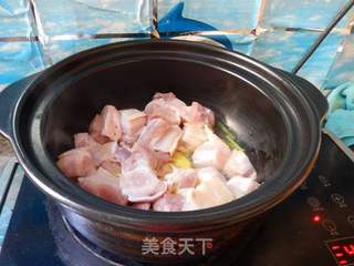 香菇笋干炖肉的做法步骤:8