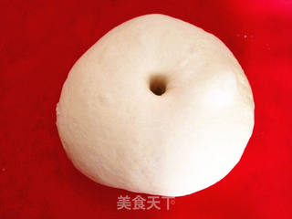 黑胡椒牛肉披萨的做法步骤:2