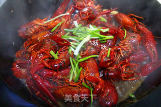 香爆小龙虾的做法步骤:7