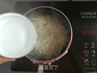 宽芯凉面的做法步骤:6