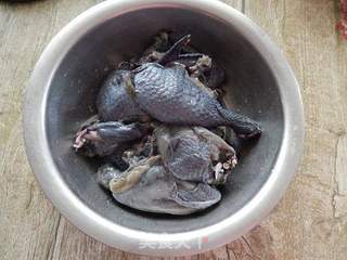 虫草花乌鸡汤的做法步骤:3