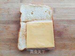 海绵宝宝三明治的做法步骤:16