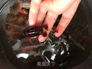 龙虾盖浇饭的做法步骤：2
