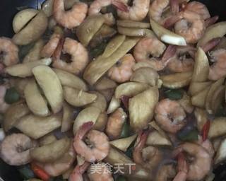茭白油焖虾的做法步骤:6