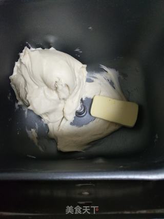 龙猫蓝莓爆浆包的做法步骤:3
