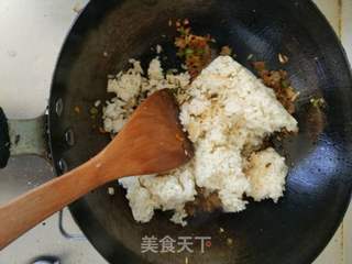 虾仁时蔬炒饭的做法步骤:7