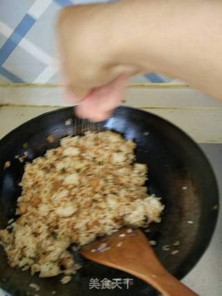 虾仁时蔬炒饭的做法步骤:9