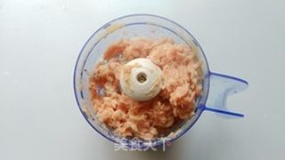 菜肉冷馄饨的做法步骤:7