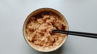 灌汤鲜肉锅贴的做法步骤:6