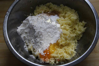 土豆小饼的做法步骤:4