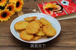 土豆小饼的做法步骤:8