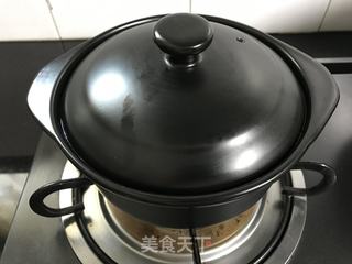 三腊煲仔饭的做法步骤：6