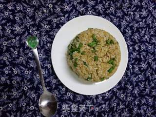 黄金翡翠珍珠炒饭~豆角小米炒饭的做法步骤：3