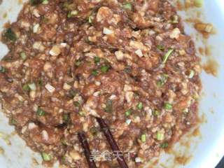 猪肉饺子的做法步骤:4