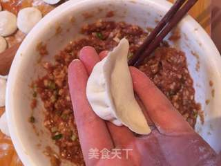 猪肉饺子的做法步骤:9