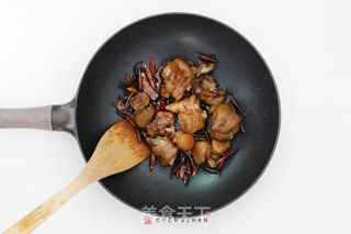 川味麻辣猪手的做法步骤:3