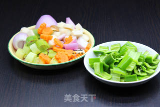 五彩牙签烤肉的做法步骤:3