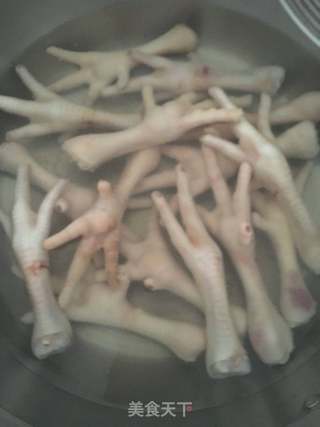 卤鸡爪的做法步骤:4