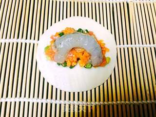 虾仁锅贴的做法步骤:6