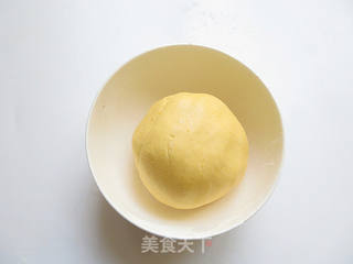 元宵枸杞银耳羹的做法步骤:6