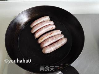 握的香肠饭团的做法步骤:4