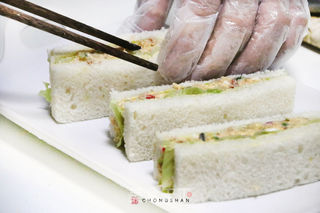 尼斯轻食三文治的做法步骤:6