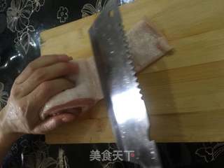 猪肉大葱饺子的做法步骤:2