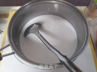 简单电饭煲自制酸奶的做法步骤：3