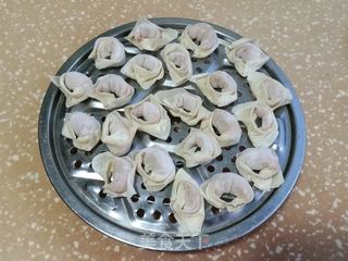 鲜肉小馄饨的做法步骤:3