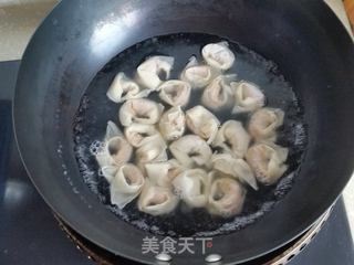 鲜肉小馄饨的做法步骤：4