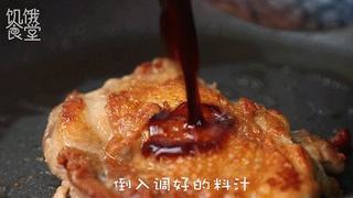 浓郁多汁的照烧鸡腿的做法步骤：9