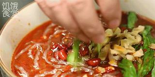 销魂酸辣粉的做法步骤:13