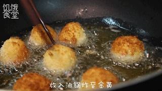 酥炸土豆球的做法步骤：6