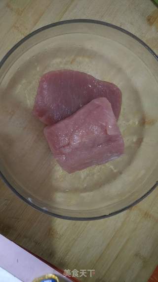 香菇肉馅糯米烧卖的做法步骤:2